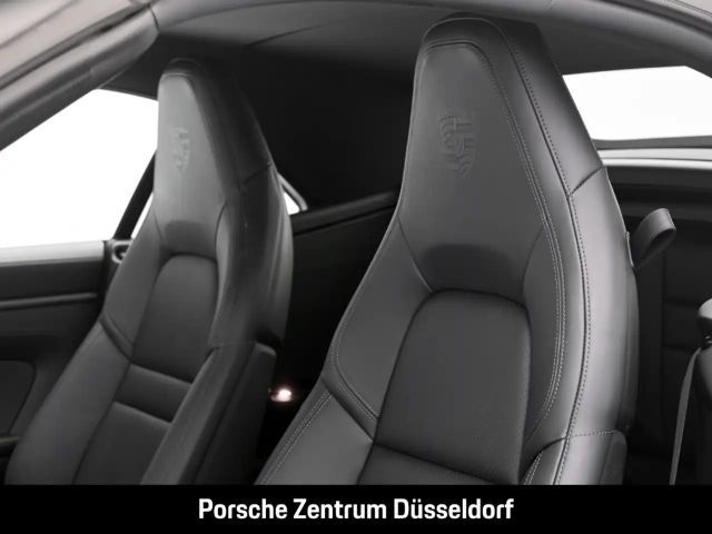 Porsche 992 Cabrio Carrera