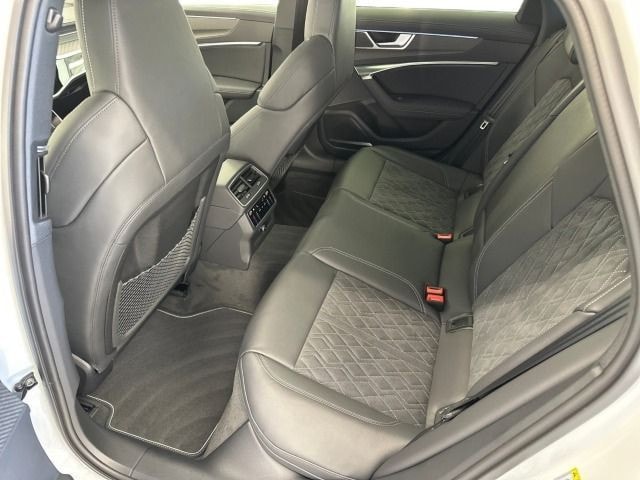 Audi S6 Avant Quattro