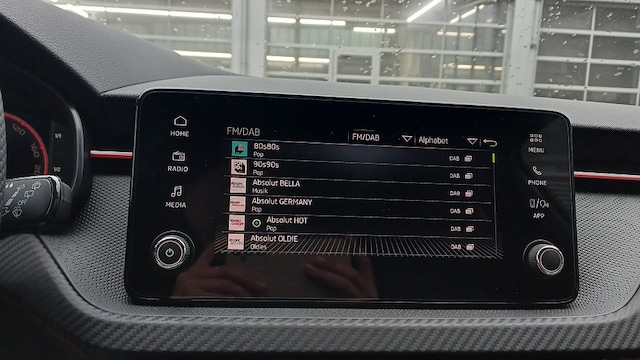 Skoda Kamiq 5JAHRE GAR.,KAMERA,PANORAMA,MATRIX-LED,SMARTLINK,TEMPOMAT