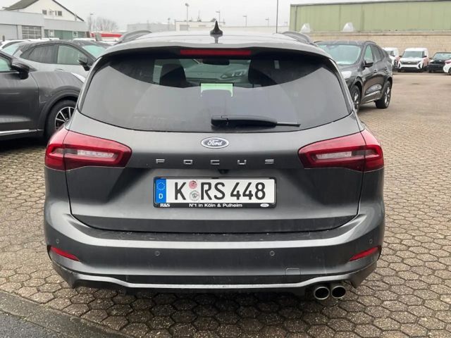 Ford Focus ST Line Wagon