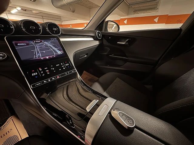 Mercedes-Benz C 220 C 220 d