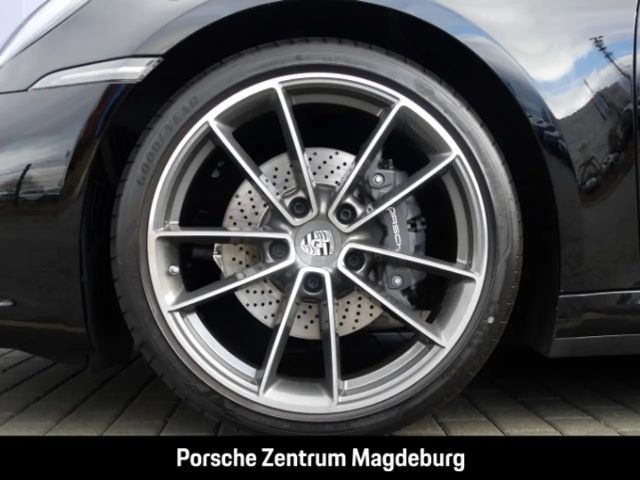 Porsche 992 Carrera Coupé