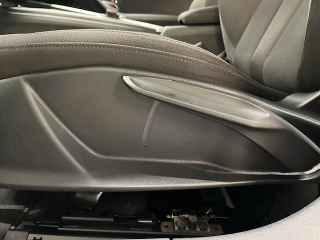 Audi A4 40 TFSI Avant S-Tronic