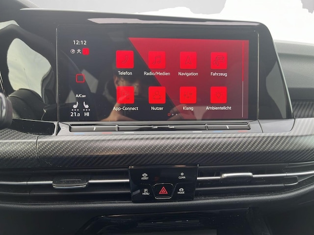 Volkswagen Golf IQ.Drive