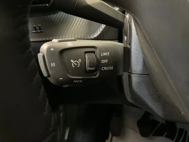 Peugeot 208 Allure Pack PureTech