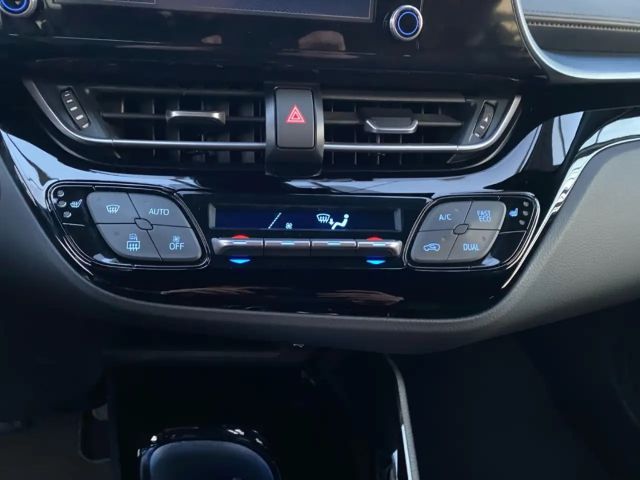 Toyota C-HR Hybride Team D