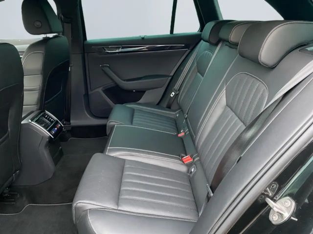 Skoda Superb 1.4 TSI Combi iV