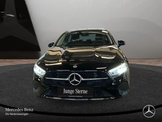 Mercedes-Benz A 200 Progressive
