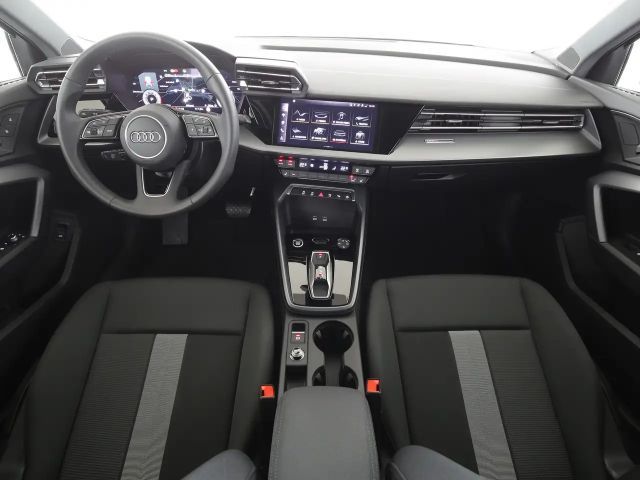 Audi A3 30 TFSI S-Tronic Sedan Sportback