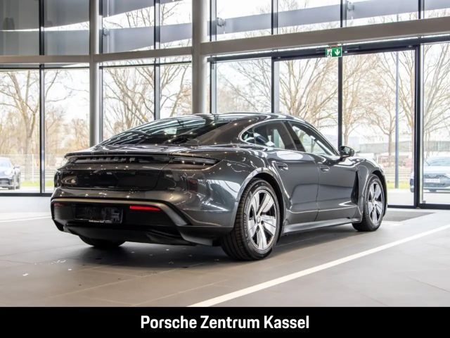Porsche Taycan Burmester Clubleder HA-Lenkung Nachtsicht