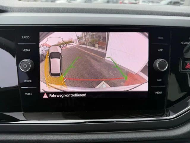 Volkswagen Taigo 1.0 TSI DSG R-Line