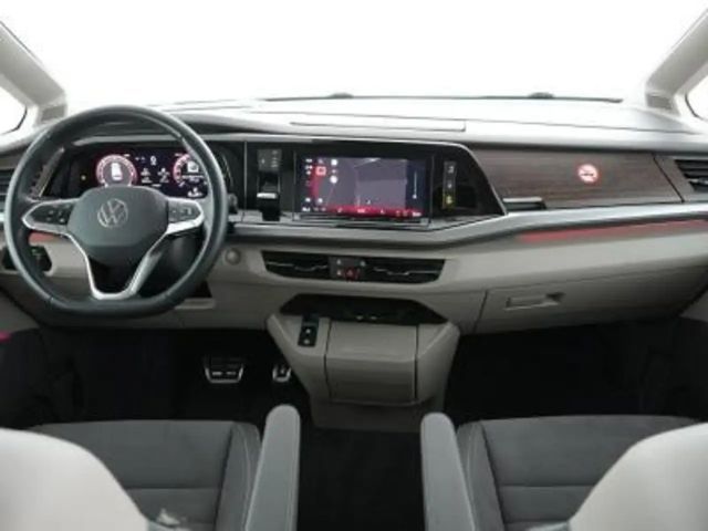 Volkswagen Multivan 2.0 TDI DSG Style T7