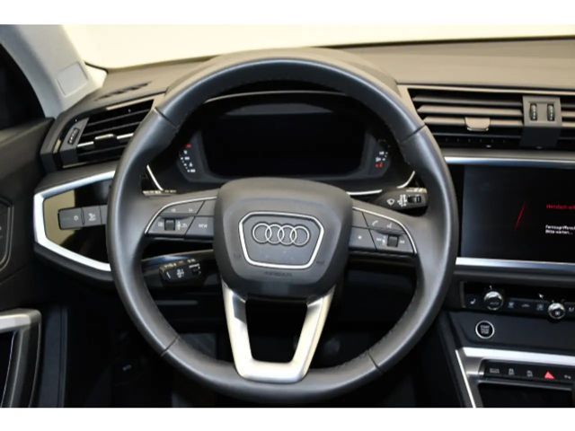 Audi Q3 35 TFSI S-Tronic