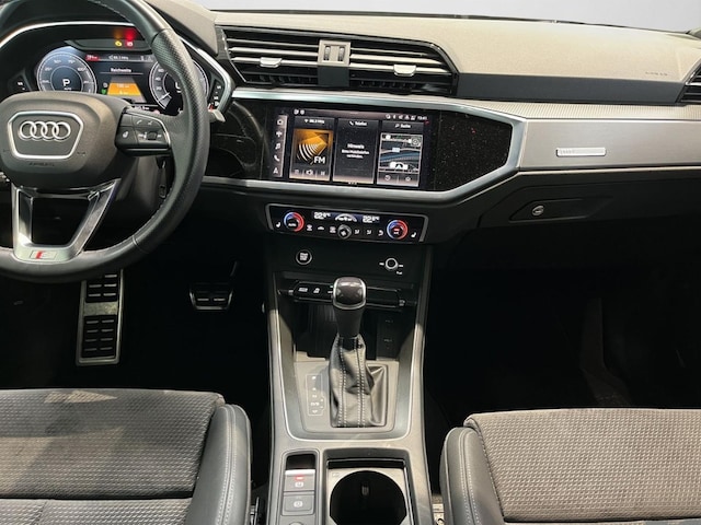 Audi Q3 45 TFSI Hybride S-Tronic