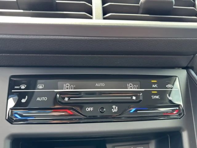 Volkswagen Polo 1.0 TSI DSG Style