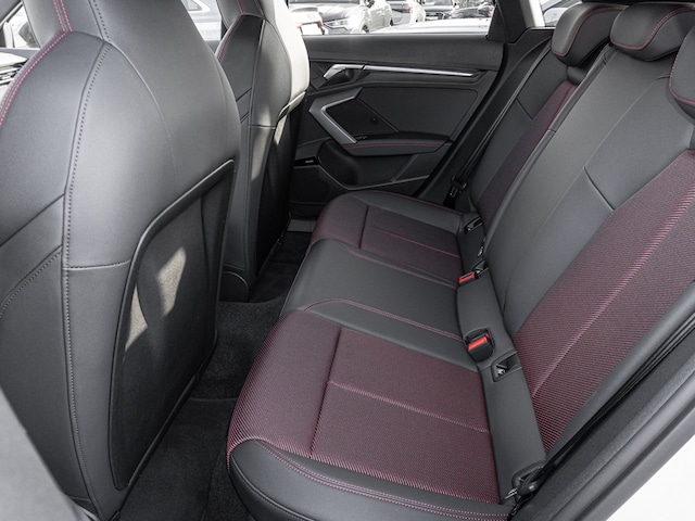 Audi A3 35 TFSI S-Line S-Tronic Sportback