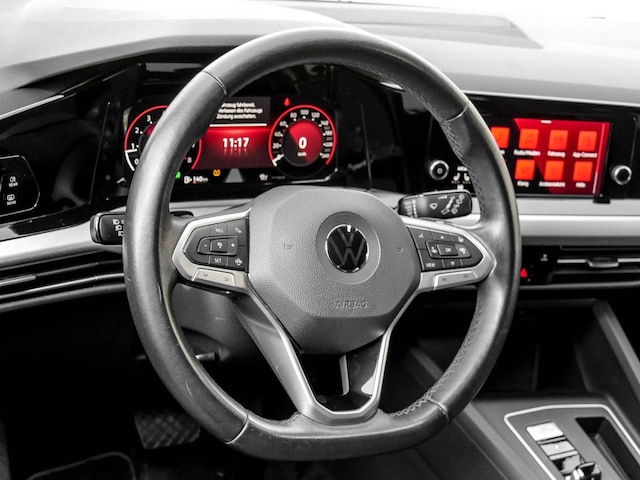 Volkswagen Golf 1.5 eTSI Golf VIII Life