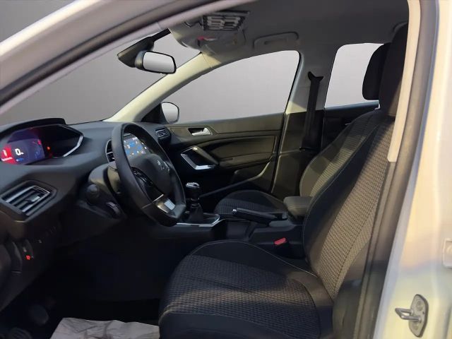 Peugeot 308 Active Pack BlueHDi