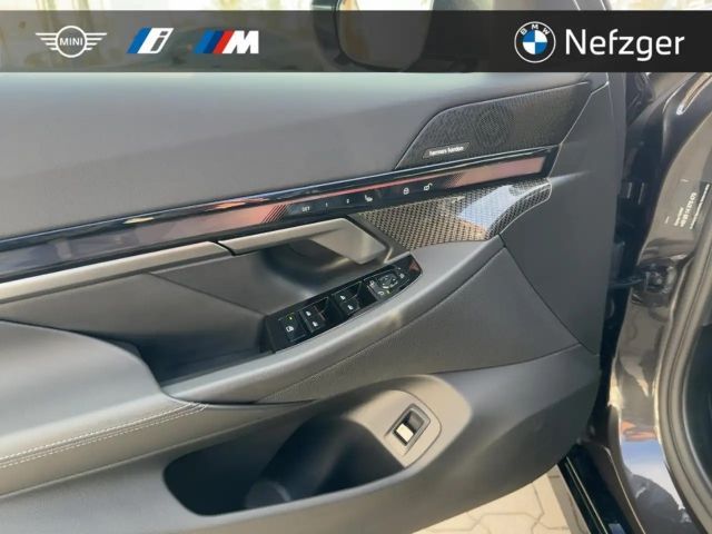 BMW 520 520d M-Sport Sedan