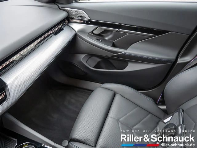 BMW 520 520d M-Sport Touring