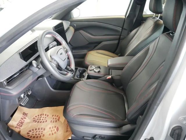 Ford Mustang Mach-E AWD