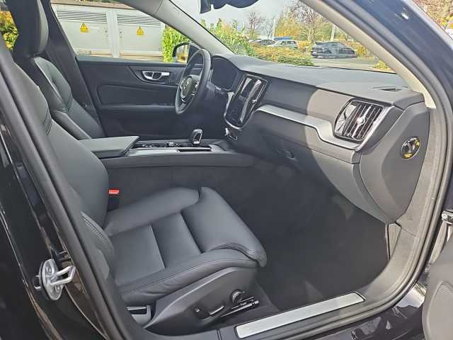 Volvo V60 Dark Plus