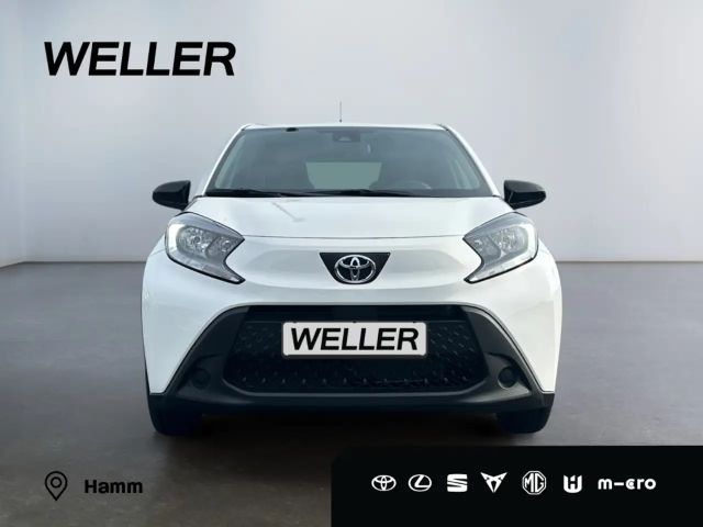 Toyota Aygo X Hatchback Play X-play