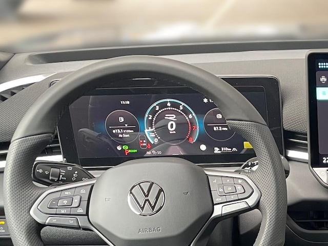 Volkswagen T-Roc IQ.Drive R-Line Style