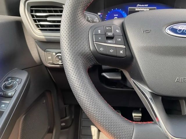 Ford Kuga EcoBoost ST Line X