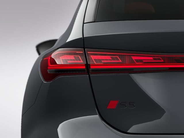 Audi S5 Avant S-Tronic