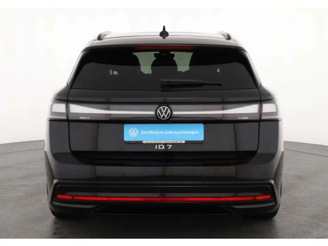 Volkswagen ID.7 Pro Tourer