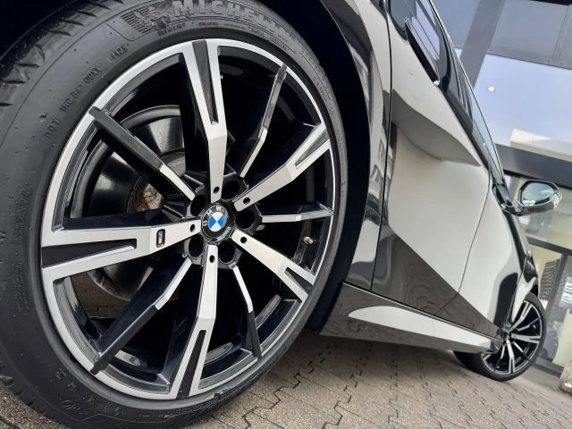 BMW 520 520d M-Sport Sedan xDrive