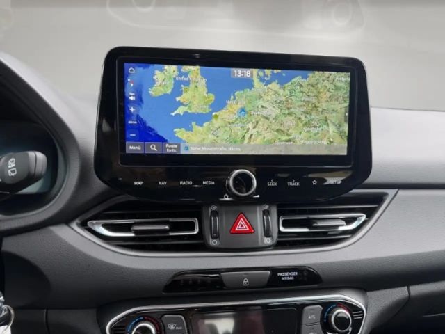 Hyundai i30 Advantage Hybrid T-GDi