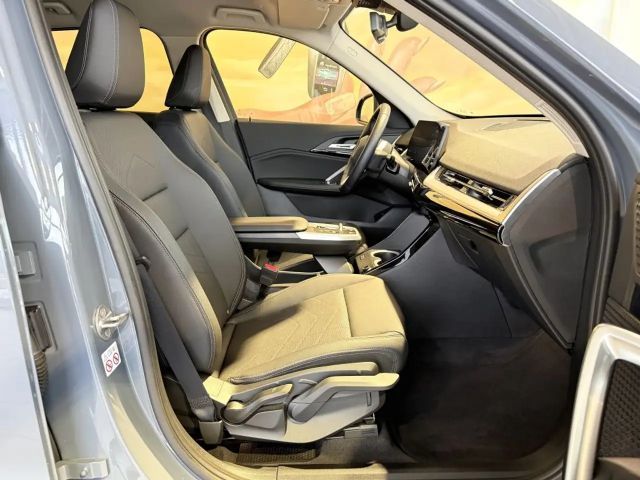 BMW X1 sDr18d Aut.U11 NAV+TEM+SITZH+KOMF+adpLED+SPUR