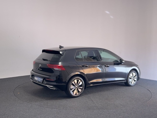 Volkswagen Golf 2.0 TDI DSG Golf VIII