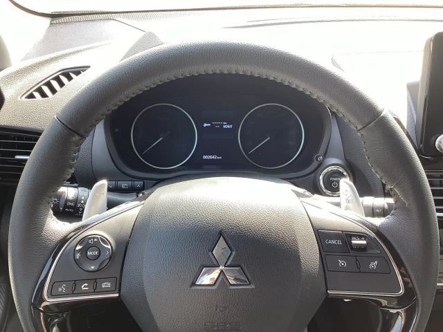 Mitsubishi Eclipse Cross Basis 2.4  Automatik TEMP KAM SHZ