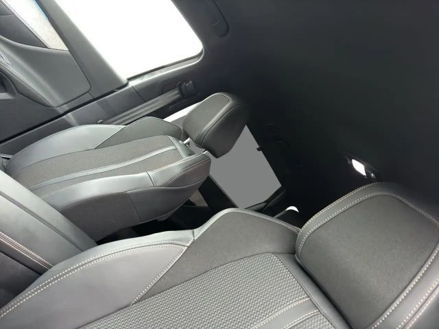 Peugeot 5008 GT-Line Hybrid