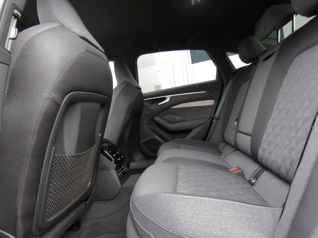 Audi A6 S-Line S-Tronic Sedan