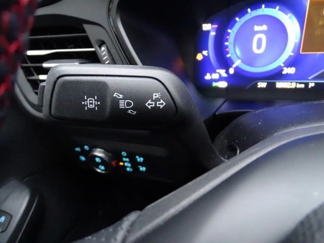 Ford Kuga Plug in Hybrid ST Line X