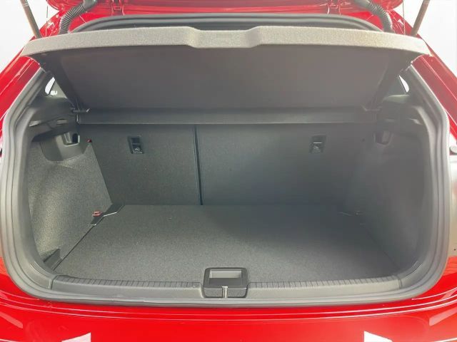 Volkswagen Polo DSG IQ.Drive R-Line