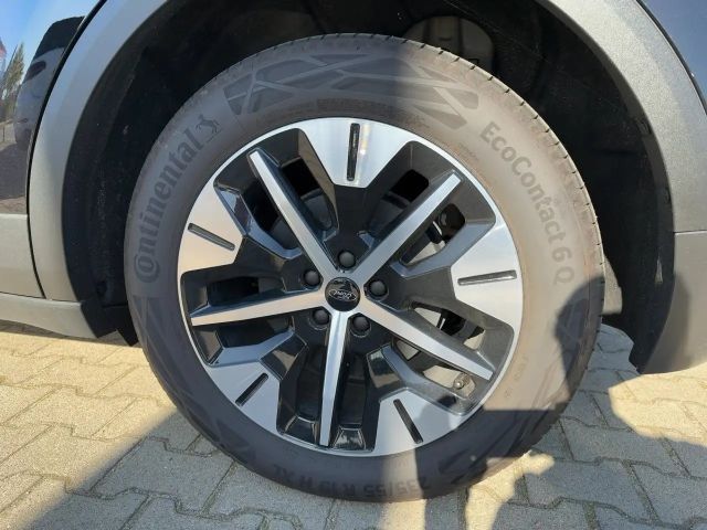 Ford Explorer Extended range RWD