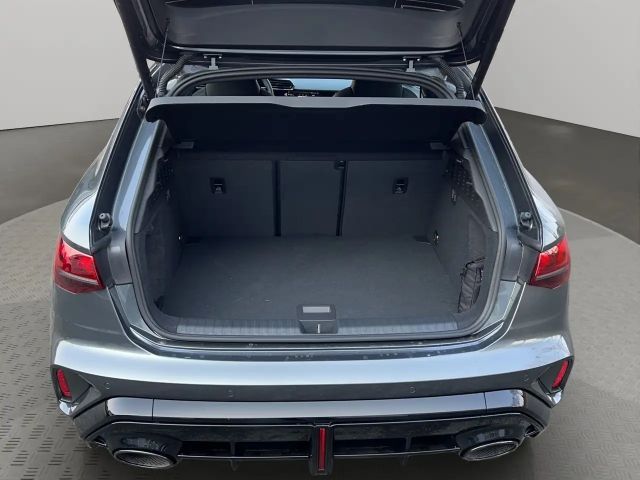 Audi RS3 S-Tronic Sedan