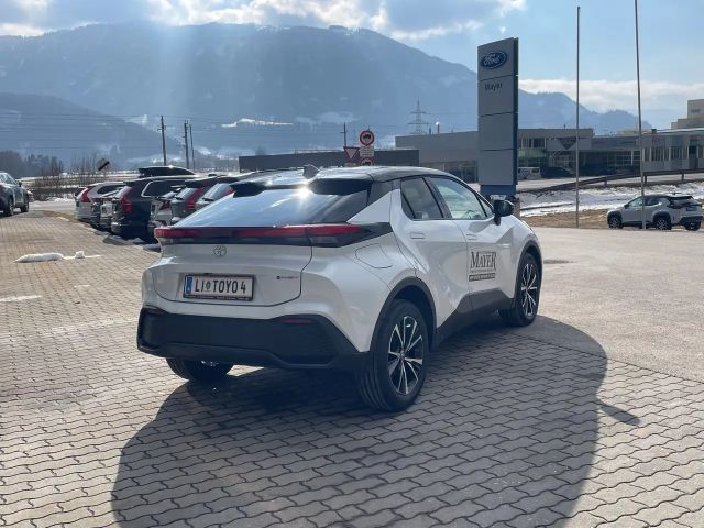 Toyota C-HR Active Hybride Plug-in