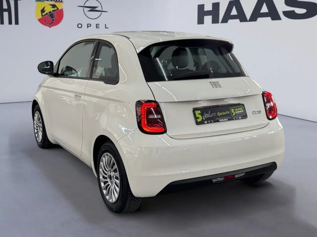 Fiat 500e 500 e Base KeyLess+KlimaA+AUT+SpurH+Virtual