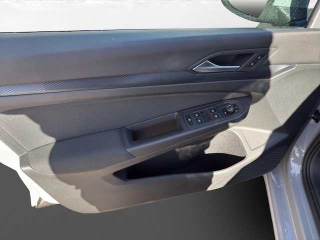 Volkswagen Golf 1.5 TSI Golf VIII