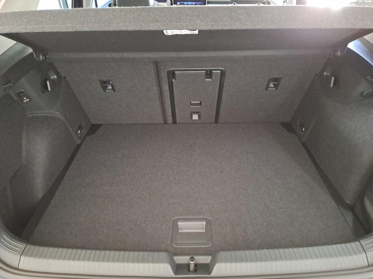 Volkswagen Golf 1.5 TSI DSG Golf VIII