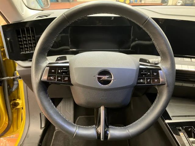 Opel Astra 1.6 Turbo Edition Turbo