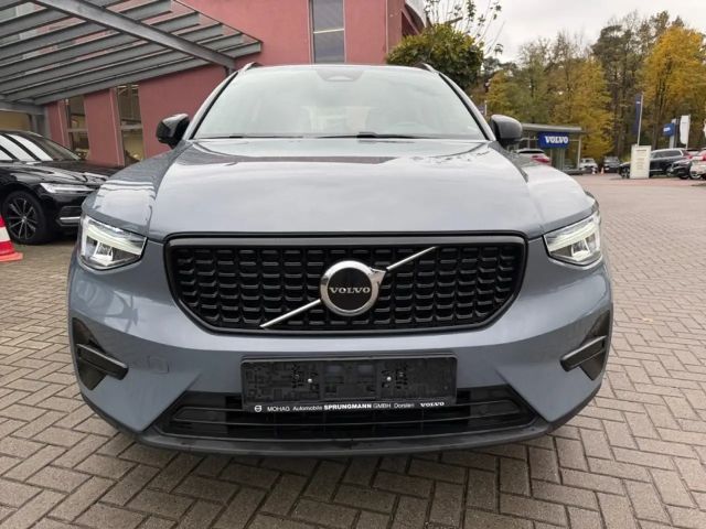 Volvo XC40 AWD Dark Plus