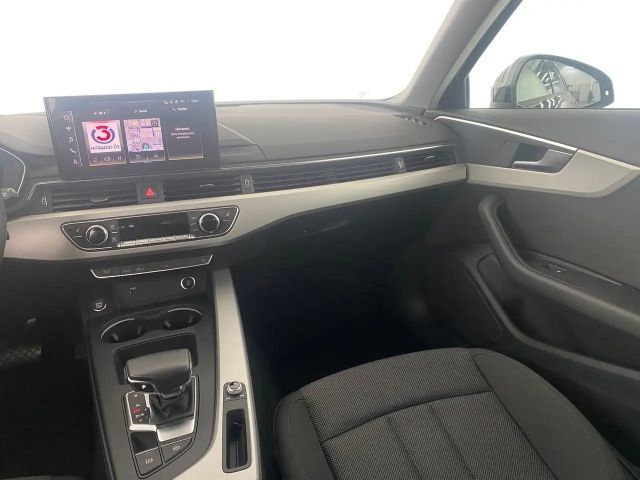 Audi A4 30 TDI