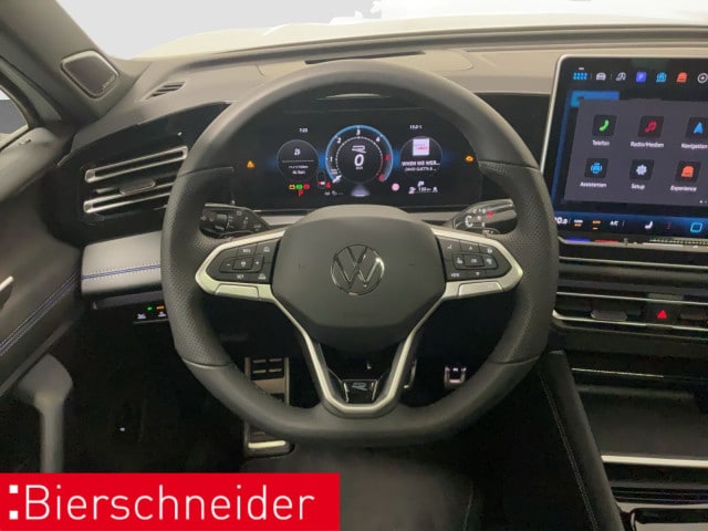 Volkswagen Tiguan Tiguan 2.0 TDI DSG 4Mo R-Line Black AHK PANO IQ HuD H/K 360